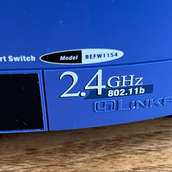 Linksys Wireless access point router - Picture 11 of 11